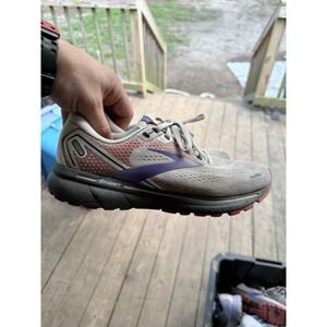 Brooks Ghost 14 Women's Size 9.5 Running Shoes with DNA Loft Cushioning